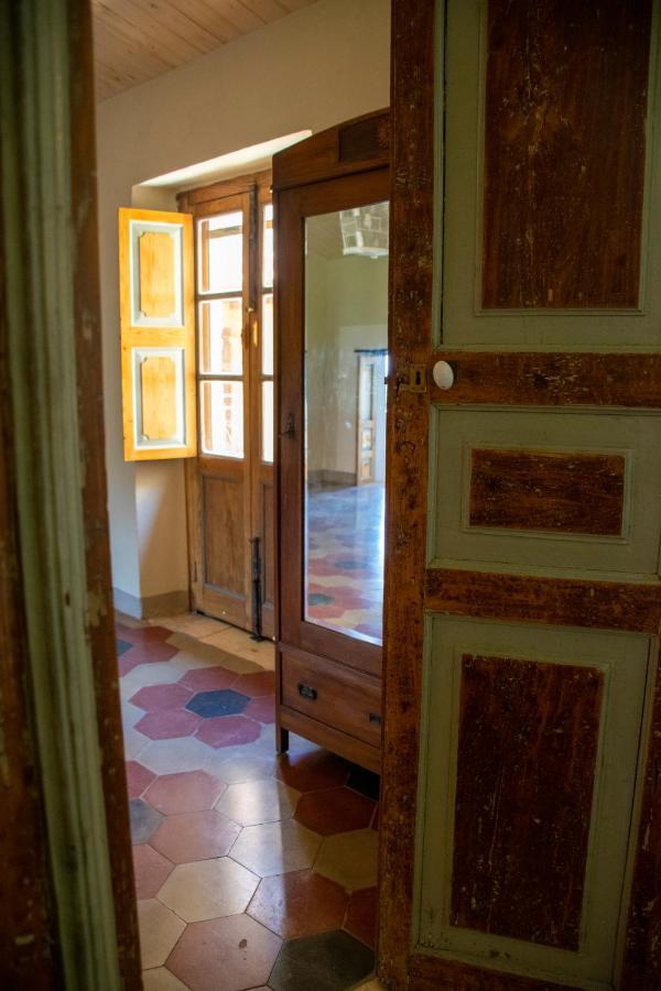 贝尔蒙特卡拉布罗Palazzo Del Diplomatico别墅 外观 照片